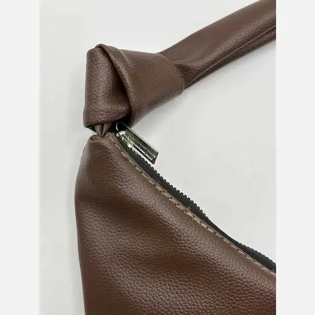 کیف چرمی بند گره ای سبک و جادار ابعاد 30 در 40 سانتی متر
