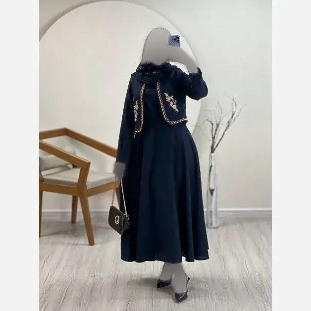 ست کت و سارافن زنانه مدل هلن جنس کوک دوزی فری سایز