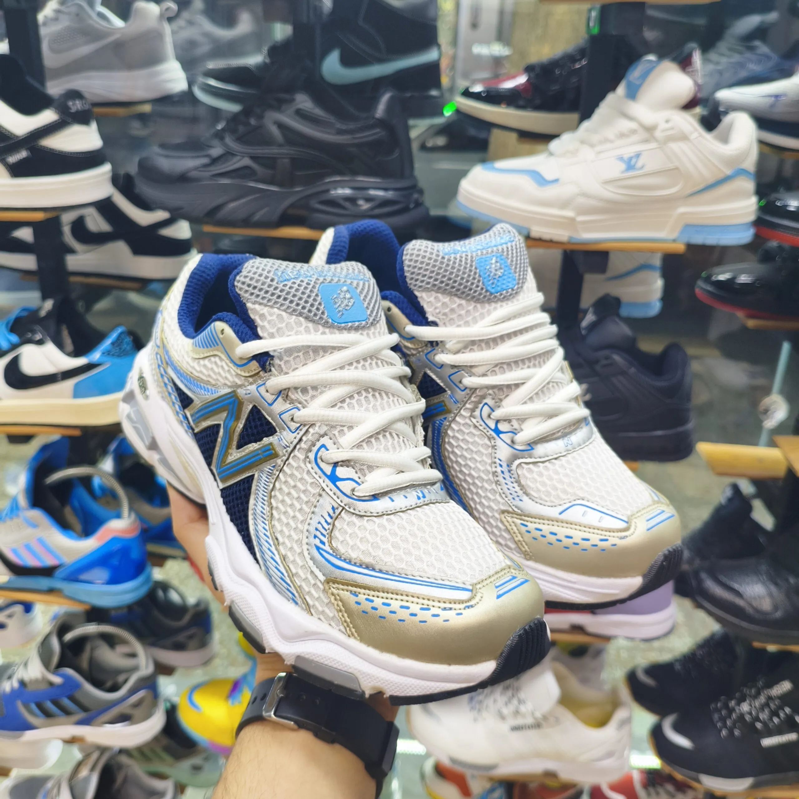 کفش کتونی مردانه نیوبالانس سری 860 مدل Fresh Foam X مخصوص دویدن و پیادهروی