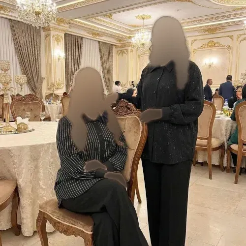 شومیز زنانه مدل سحرناز جنس کرپ الیزه نگیندار دکمهدار سایز 38 تا 60