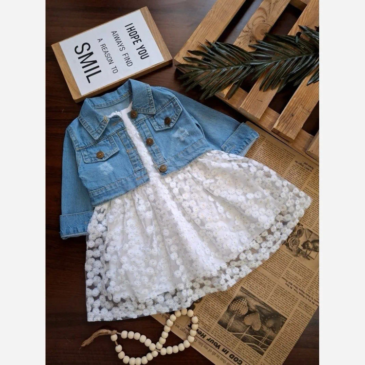 ست کت جین و سارافون تور خامه دوزی دخترانه طرح پروانه