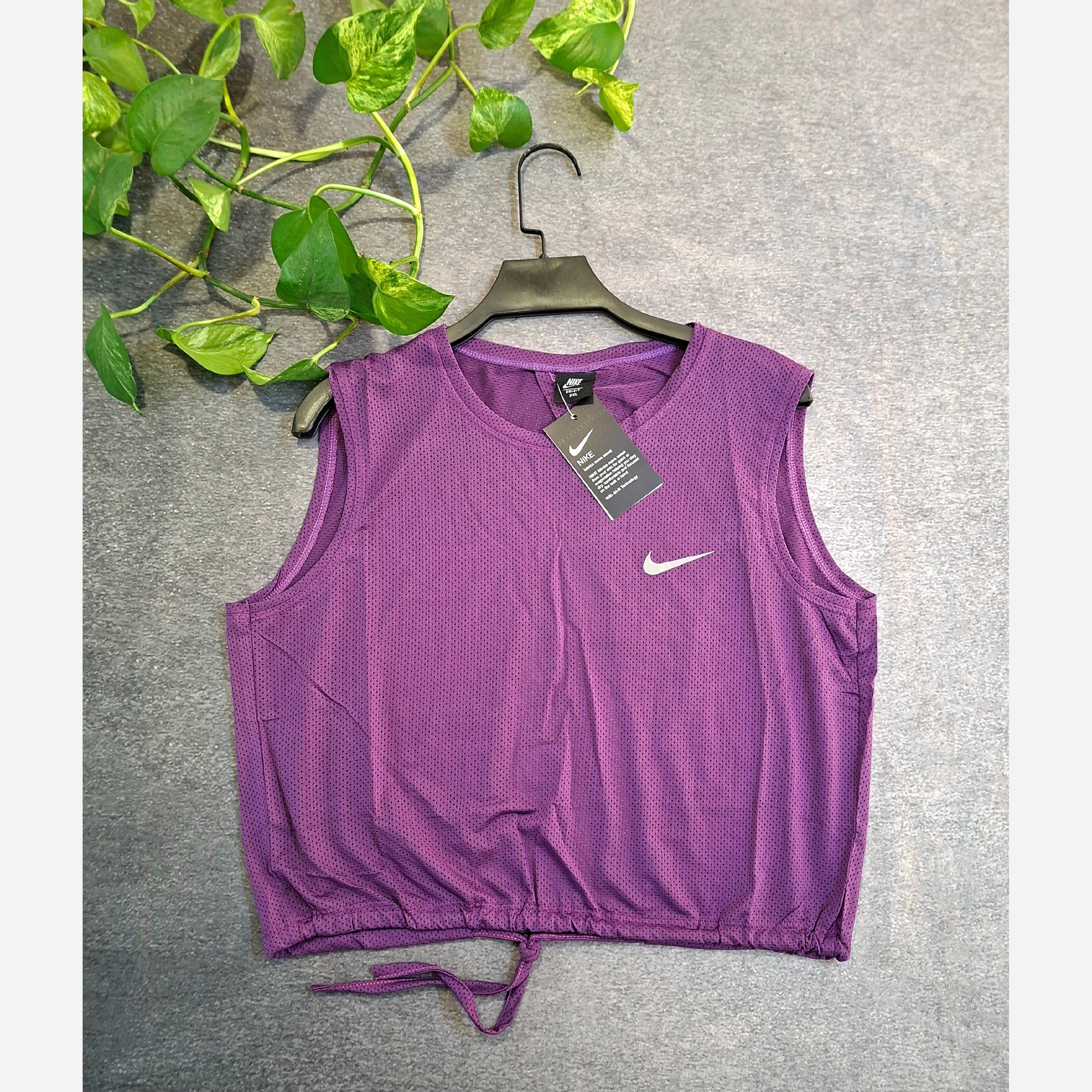 کراپ ورزشی زنانه پشت بندی nike در 5 رنگ