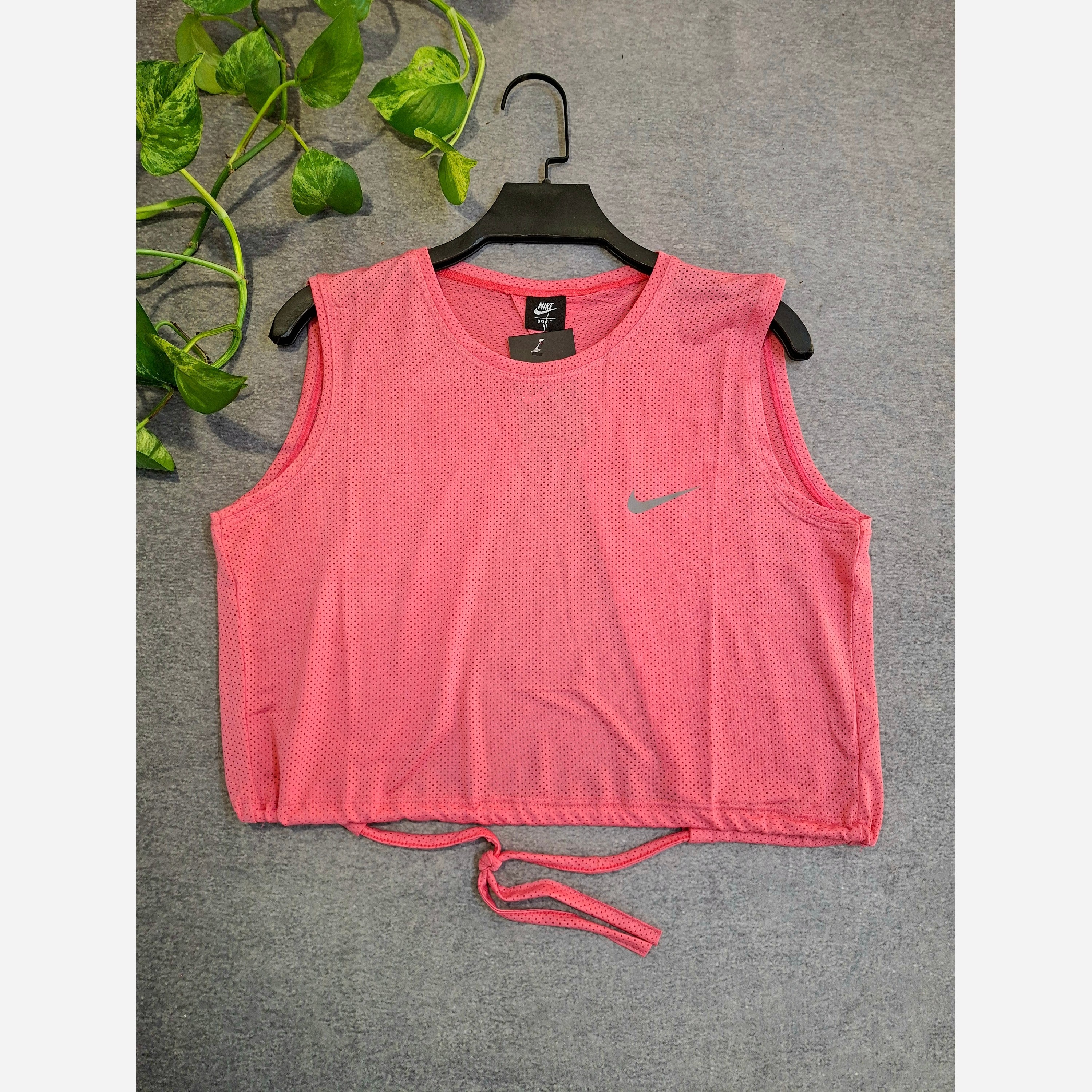 کراپ ورزشی زنانه پشت بندی nike در 5 رنگ