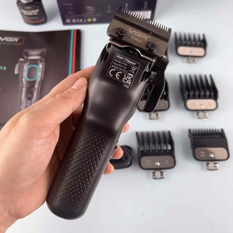 ماشین اصلاح موی سر و صورت vgr v_016 با 18 ماه گارانتی
