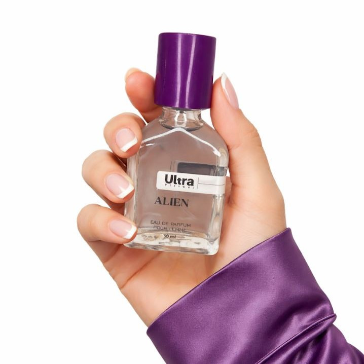 عطر جیبی زنانه اولترا ویرچوآل مدل Alien با رایحه گرم حجم 30 میلیلیتر
