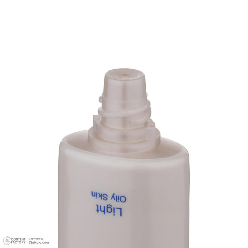 کرم ضد آفتاب رنگی ساین اسکین، SPF 50، مدل Syn Shield، مناسب پوستهای آکنهدار و چرب با حجم 50 میلیلیتر، ضد آب، مرطوبکننده، محافظتکننده در برابر اشعههای UVA و UVB، ضد لک و پیری، ویتامینهای C و E، با ماندگاری 2 ساعته