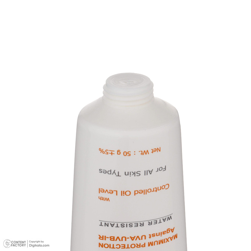 کرم ضد آفتاب بدون رنگ دکتر ژیلا SPF 63 مدل Maximum Protection مناسب انواع پوست وزن 50 گرم
