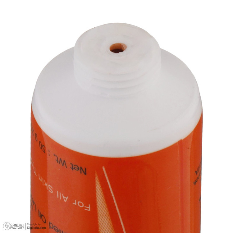 کرم ضدآفتاب دکتر ژیلا مدل Tinted با SPF63، حجم 50میلیلیتر