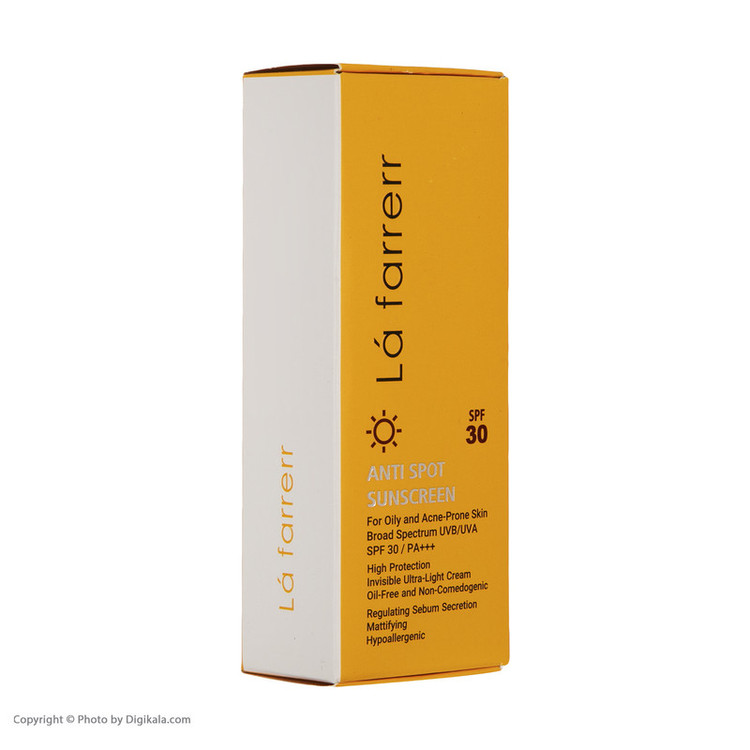 کرم ضدآفتاب و ضدلک بیرنگ لافارر مدل SPF30، مناسب پوستهای چرب، حجم 40 میلیلیتر