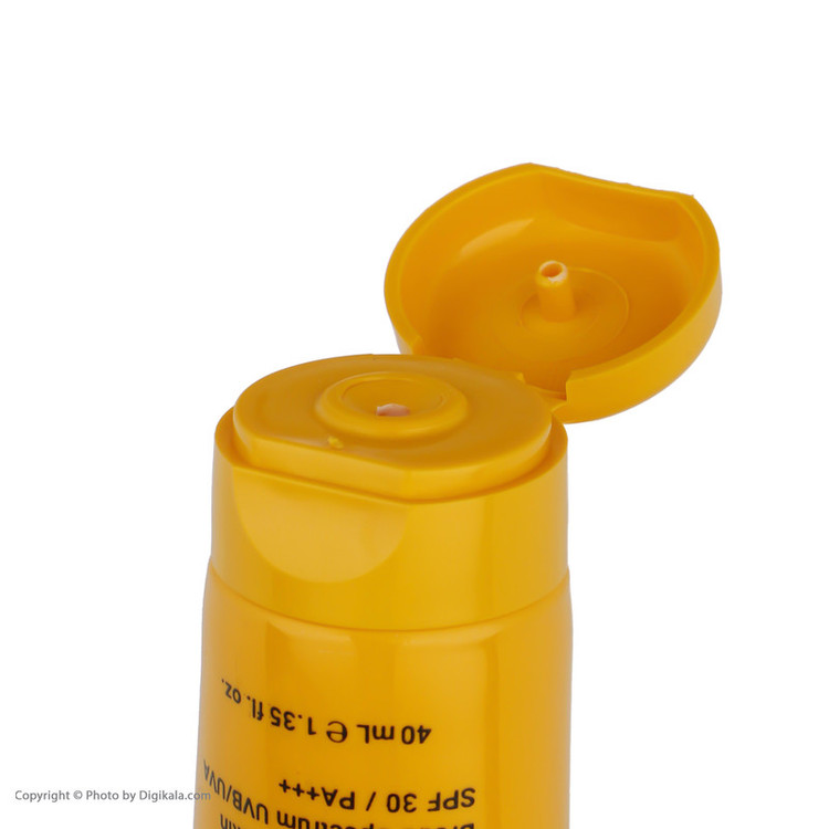 کرم ضدآفتاب و ضدلک بیرنگ لافارر مدل SPF30، مناسب پوستهای خشک و معمولی، حجم 40 میلیلیتر