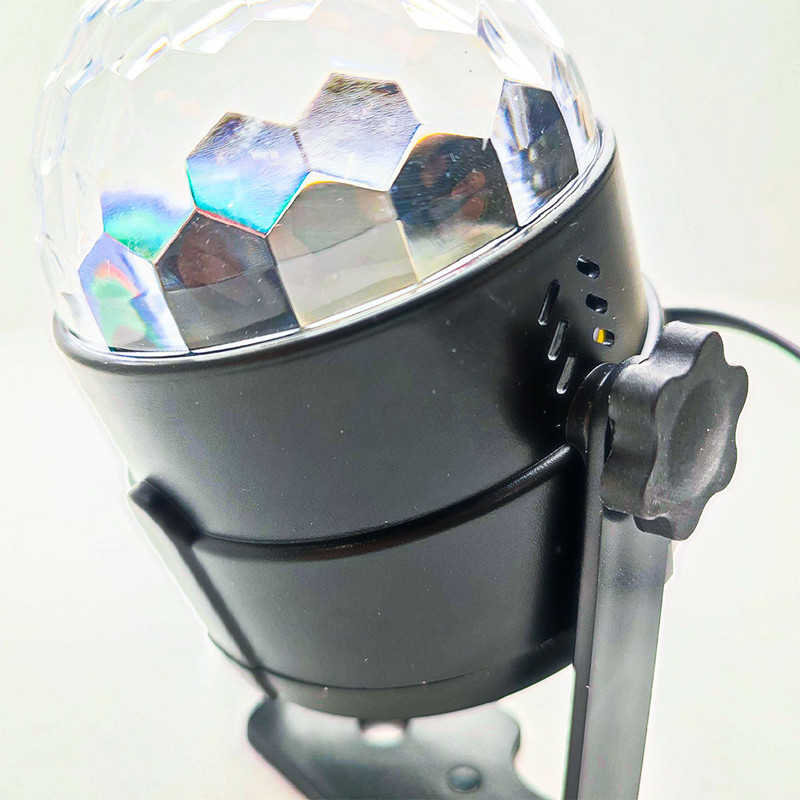 رقص نور مدل party light طرح RGB کنترل دار