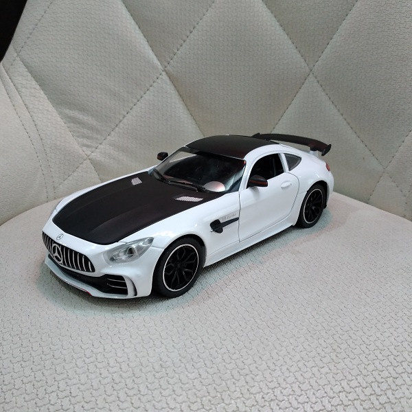 ماکت ماشین چه ژی مدل ماکت ماشین چه ژی مدل بنز amg کد 24062
