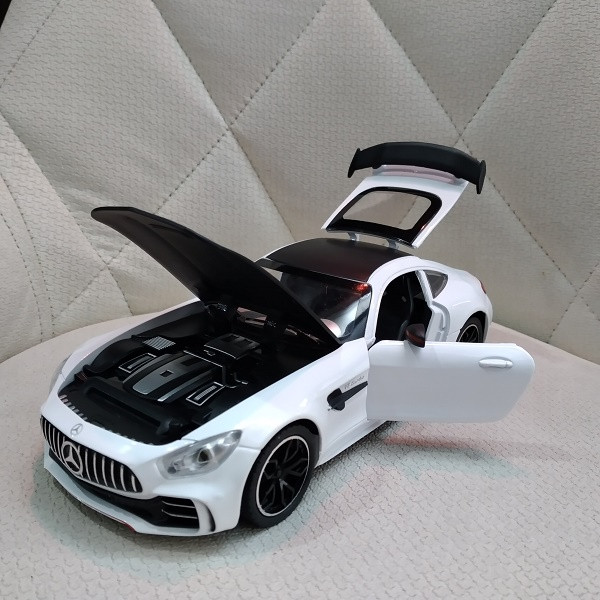 ماکت ماشین چه ژی مدل ماکت ماشین چه ژی مدل بنز amg کد 24062
