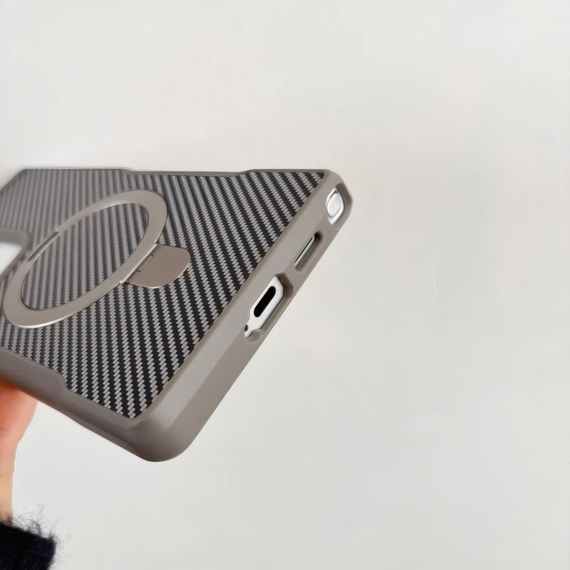 کاور مدل AeroCarbon مناسب برای گوشی موبایل سامسونگ Galaxy S25 Ultra