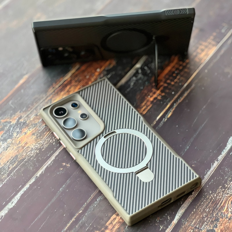 کاور مدل AeroCarbon مناسب برای گوشی موبایل سامسونگ Galaxy S25 Ultra