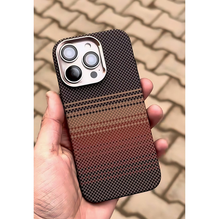 کاور مدل LUXO مناسب برای گوشی موبایل اپل iPhone 16 Pro
