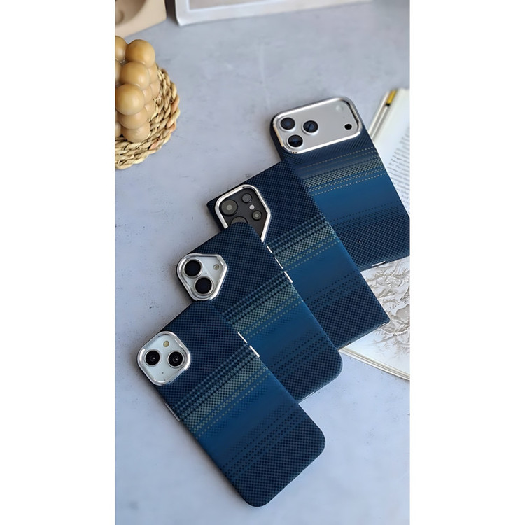 کاور مدل Cytherea مناسب برای گوشی موبایل اپل iPhone 13