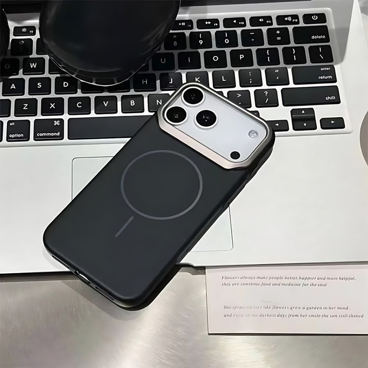 کاور مدل CShock مناسب برای گوشی موبایل اپل iPhone 17 Pro Max
