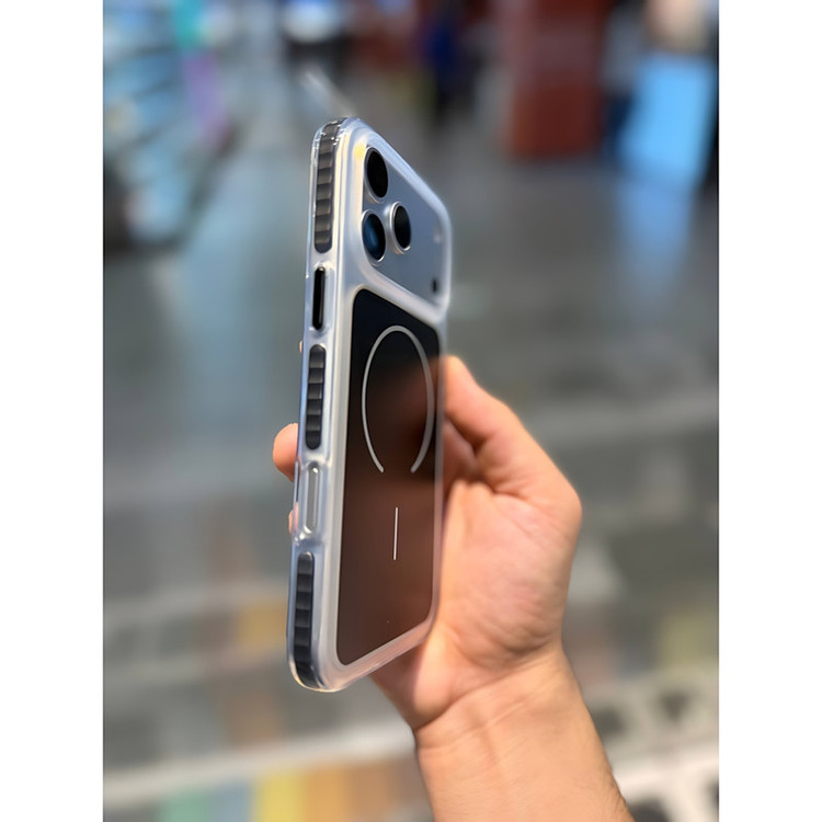 کاور مدل Ambreen مناسب برای گوشی موبایل اپل iPhone 17 Pro Max