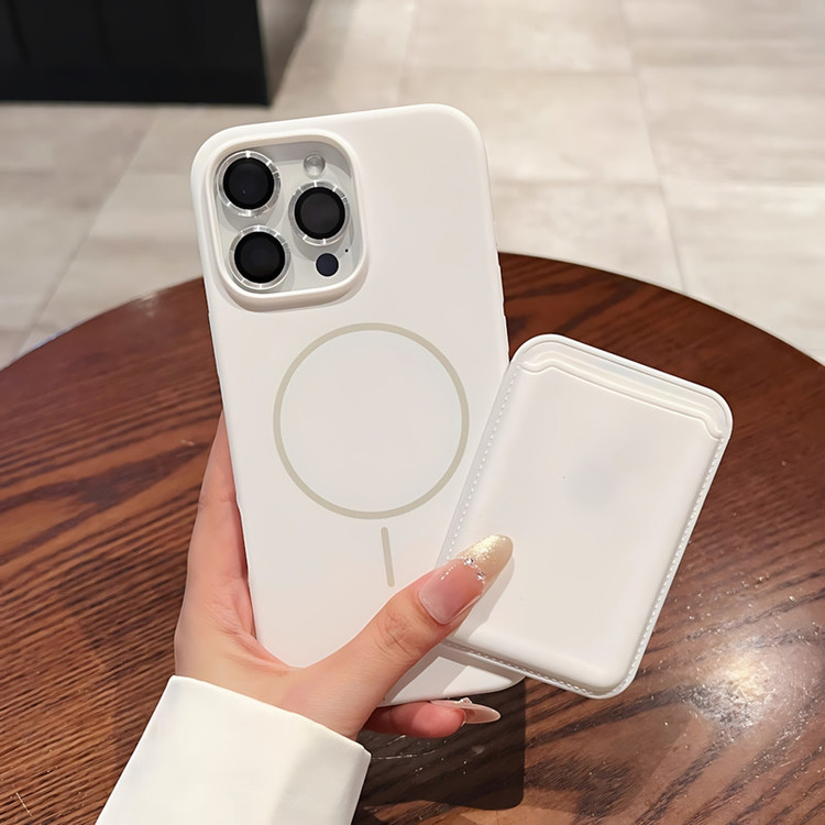 کاور مدل lyria مناسب برای گوشی موبایل اپل iPhone 15 به همراه جاکارتی