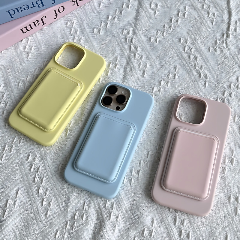 کاور مدل lyria مناسب برای گوشی موبایل اپل iPhone 15 به همراه جاکارتی