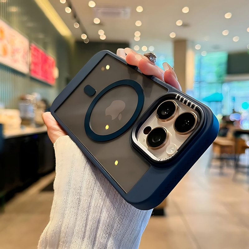 کاور مدل Dash مناسب برای گوشی موبایل اپل iPhone 13 Pro Max