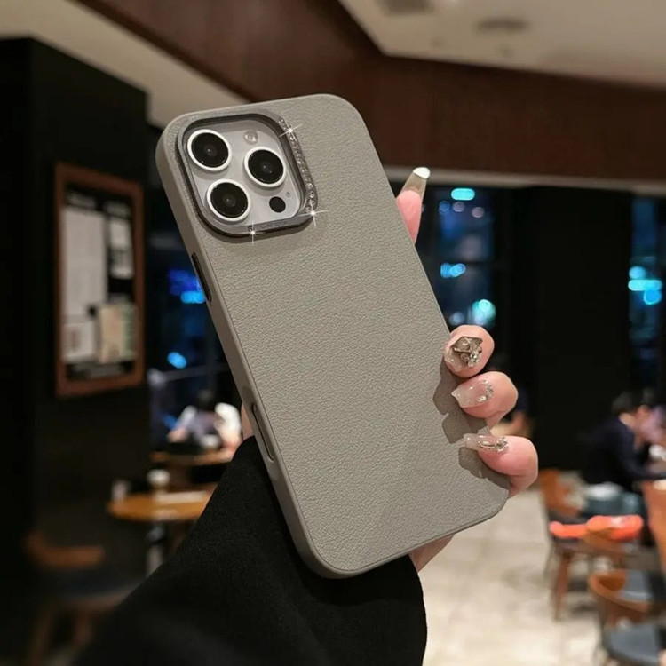 کاور مدل EbonySpark مناسب برای گوشی موبایل اپل iPhone 13