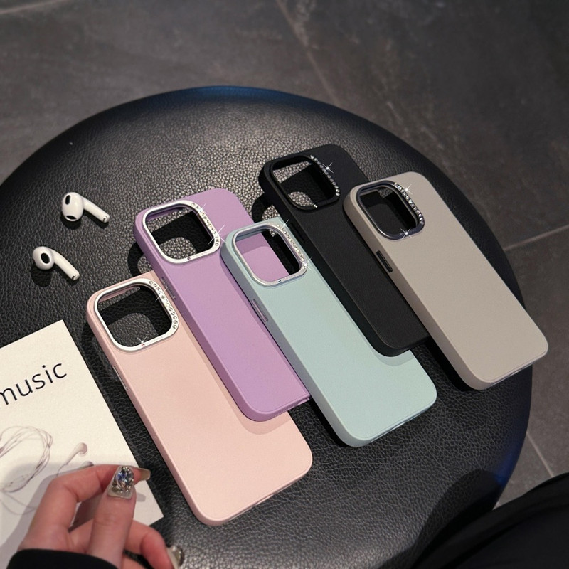 کاور مدل EbonySpark مناسب برای گوشی موبایل اپل iPhone 13