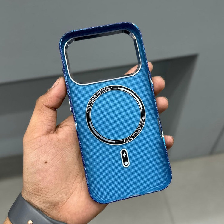 کاور مدل Twilix Carbon مناسب برای گوشی موبایل اپل iPhone 17 Pro