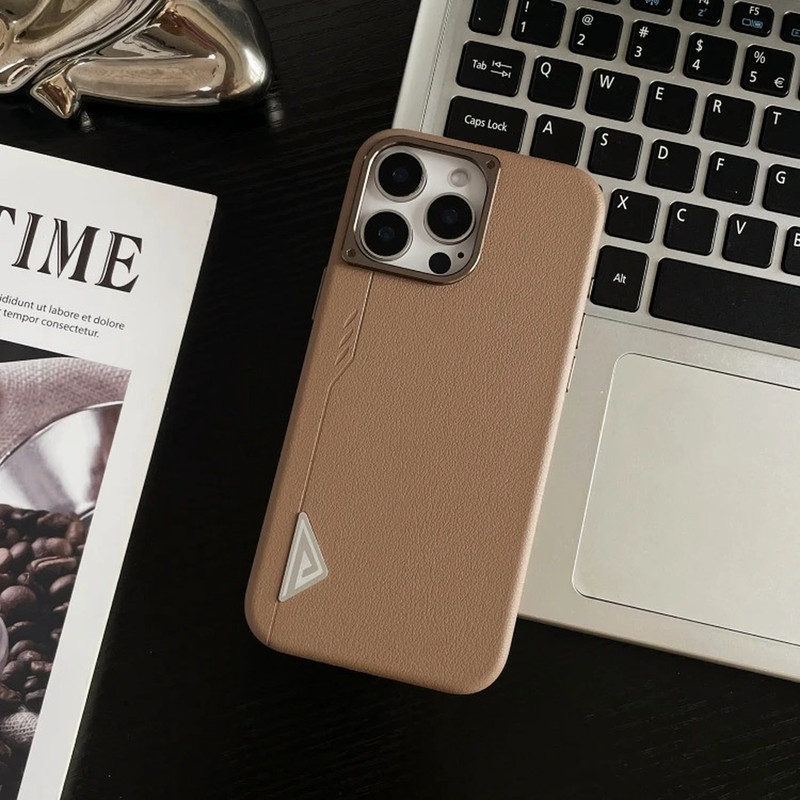 کاور مدل Amaris مناسب برای گوشی موبایل اپل iPhone 16 Pro