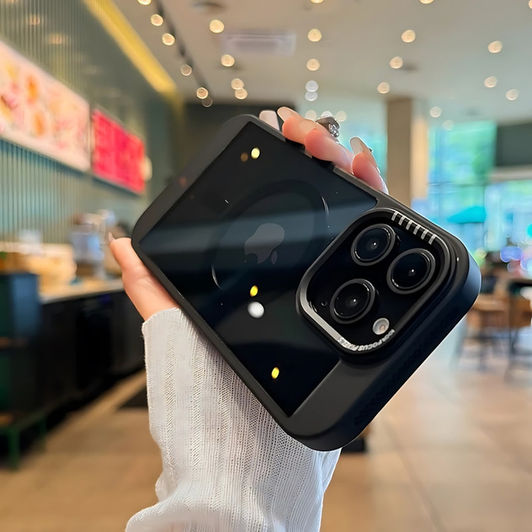 کاور مدل Dash مناسب برای گوشی موبایل اپل iPhone 16 Pro Max