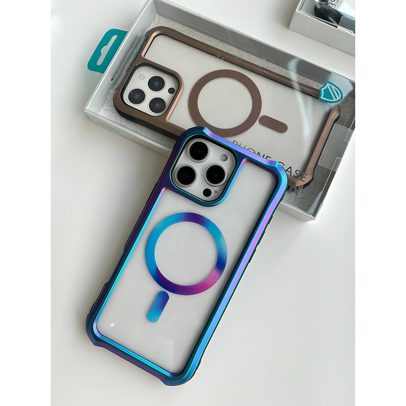 کاور مدل HaloTank مناسب برای گوشی موبایل اپل iPhone 15 Pro Max