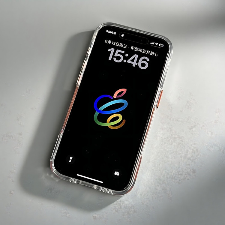 کاور مدل Aure مناسب برای گوشی موبایل اپل iPhone 16 Pro Max
