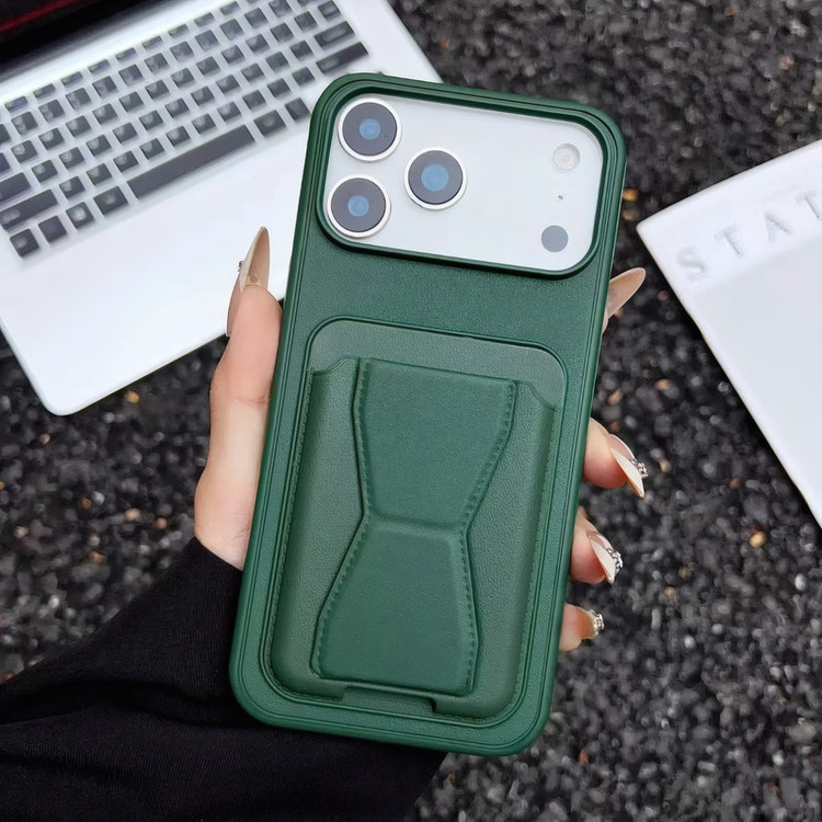 کاور مدل FoldStand مناسب برای گوشی موبایل اپل iPhone 17 Pro