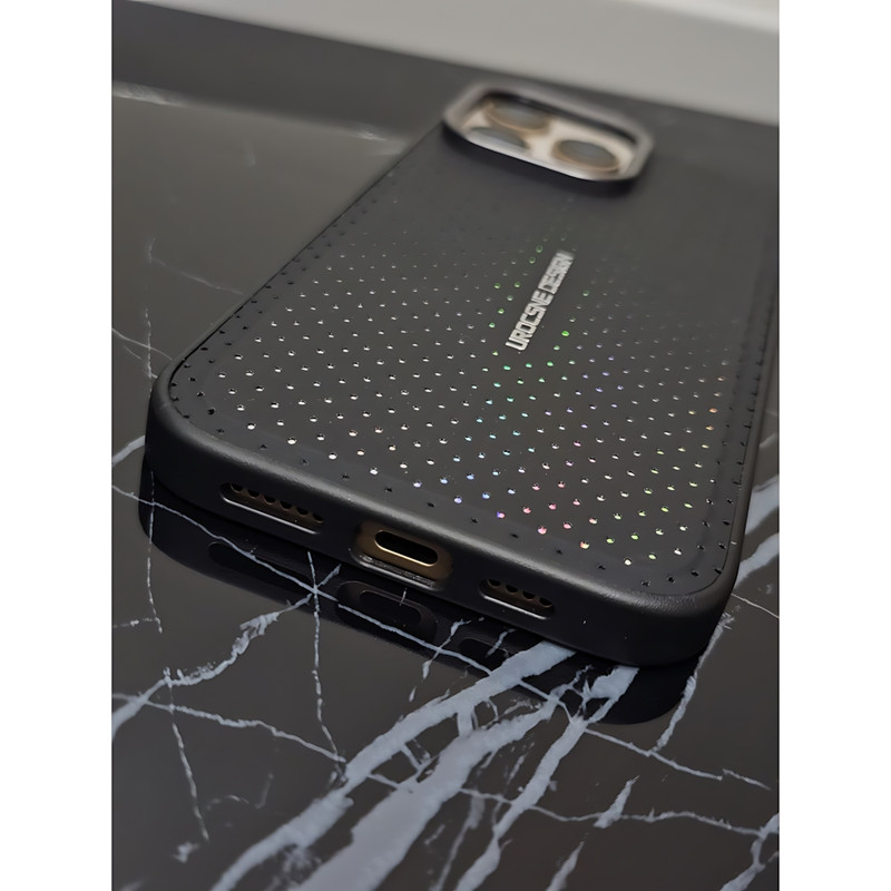 کاور مدل UROCSNE مناسب برای گوشی موبایل اپل iPhone 16 Pro Max