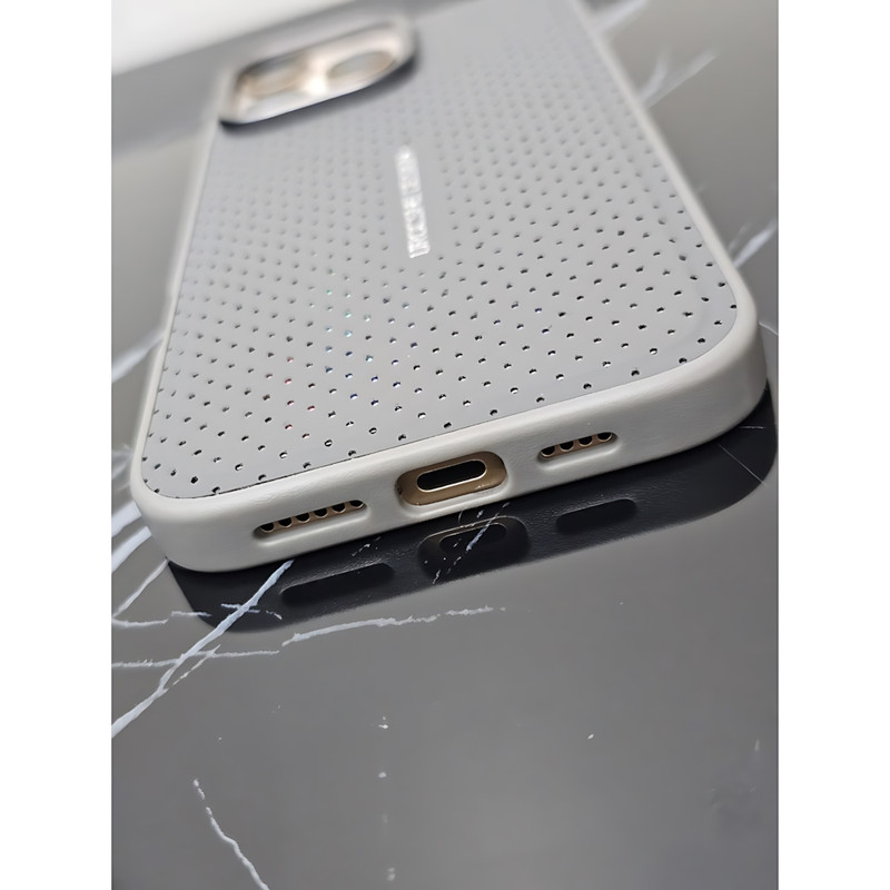 کاور مدل UROCSNE مناسب برای گوشی موبایل اپل iPhone 16 Pro Max