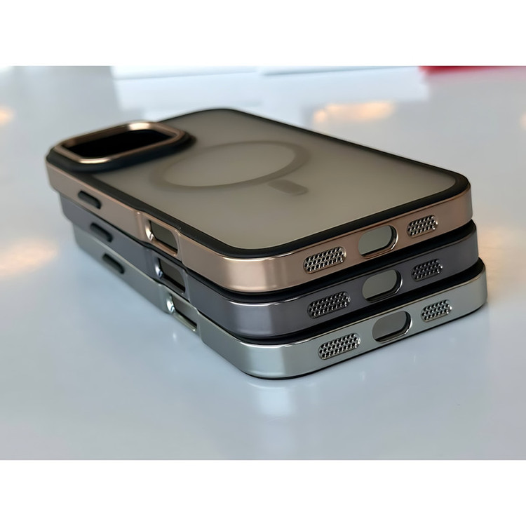 کاور مدل Starlight مناسب برای گوشی موبایل اپل iPhone 16 Pro Max