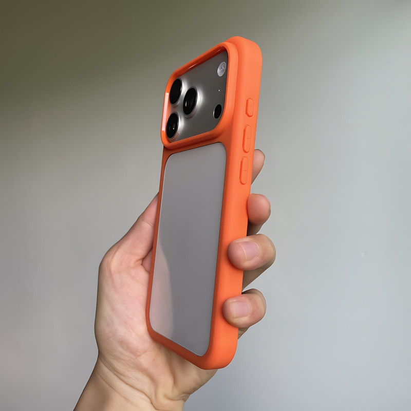 کاور مدل Fuego مناسب برای گوشی موبایل اپل iPhone 17 Pro