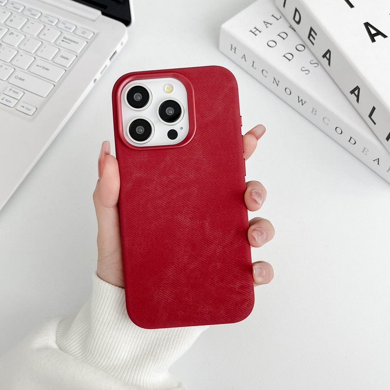 کاور مدل Calidra مناسب برای گوشی موبایل اپل iPhone 15 Pro