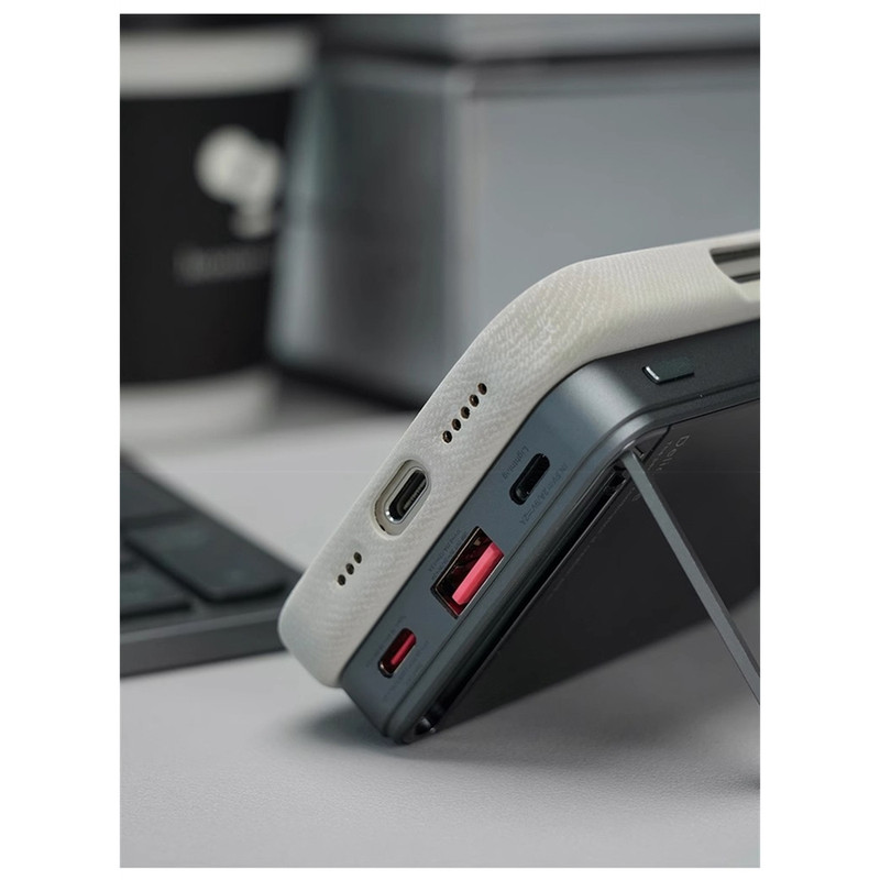 کاور مدل Calidra مناسب برای گوشی موبایل اپل iPhone 15 Pro