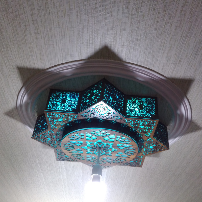 لوستر سقفی و دیواری مدل ستاره