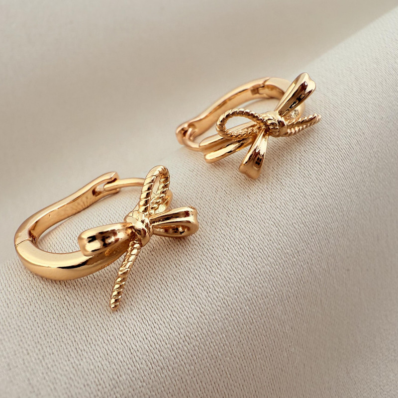 گوشواره حلقه ای زنانه ژوپینگ طرح پاپیون مدل X0001007