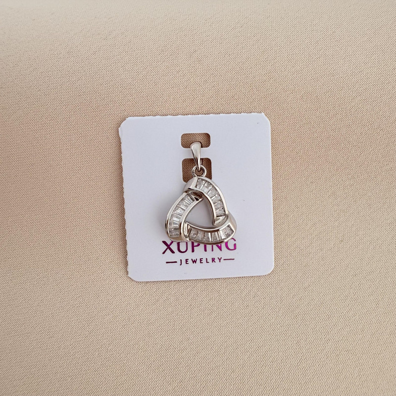 آویز گردنبند زنانه مثلثی ژوپینگ مدل X001062967